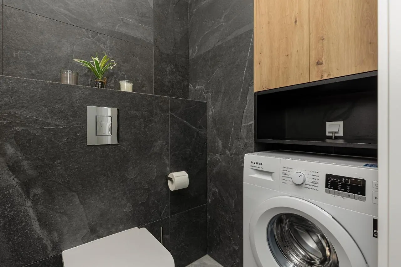 Modern Apartment Stalowa 2 Bedrooms & Parking By Noclegi Renters Varšava 0*,